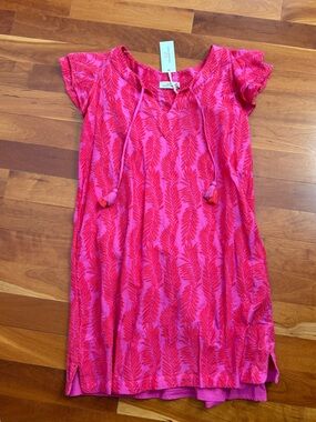 NWT Vineyard Vine Dress